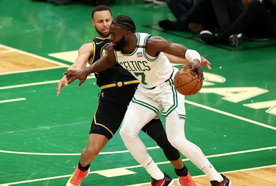 黑白比分，当NBA的得分数字变成生活里的故事