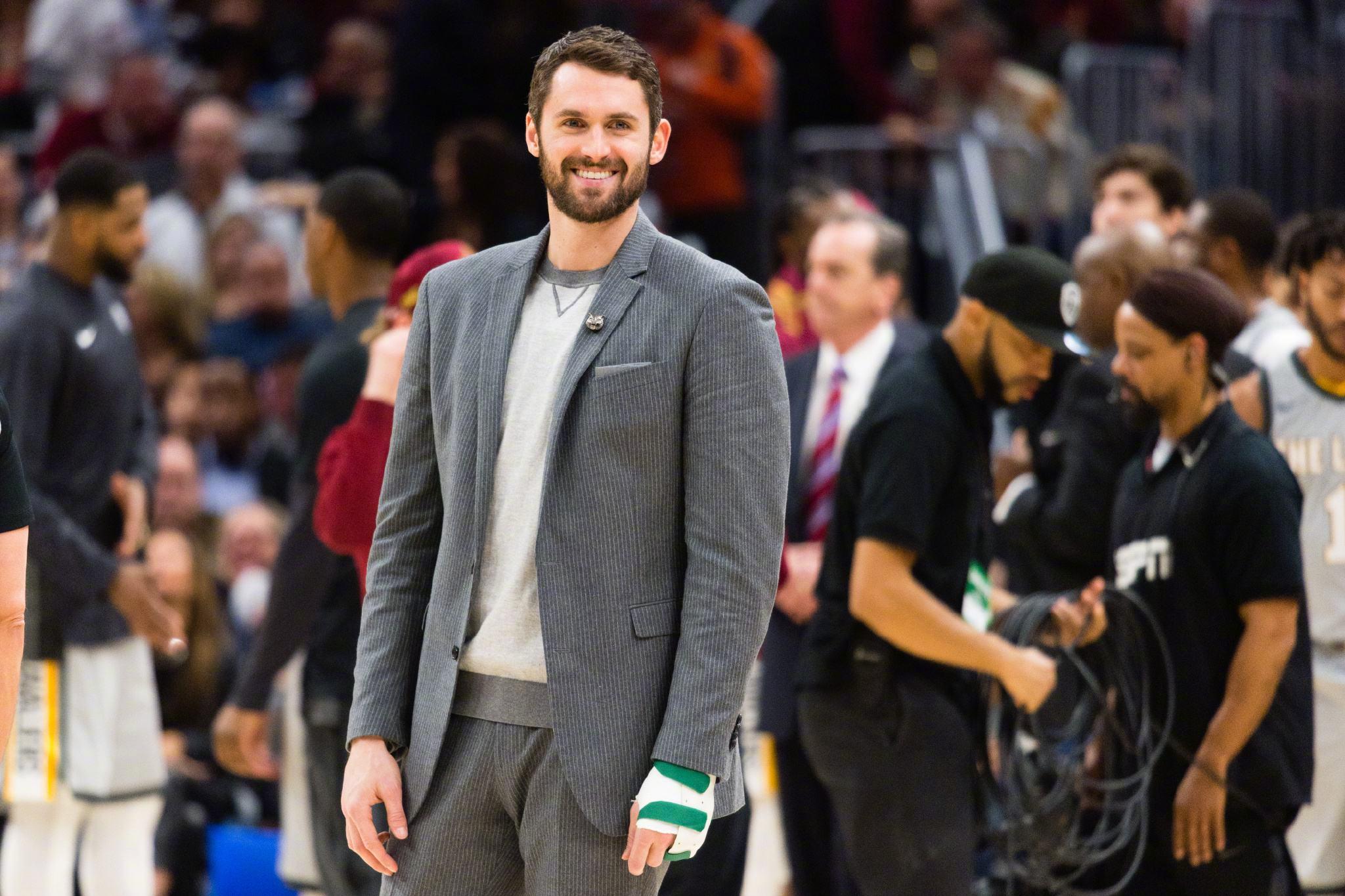 哪里可以看免费的NBA直播间？一个老球迷的实战分享