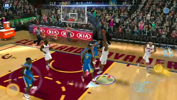 NBA2K14卡位是哪个键？老玩家手把手教你吃透内线卡位技巧